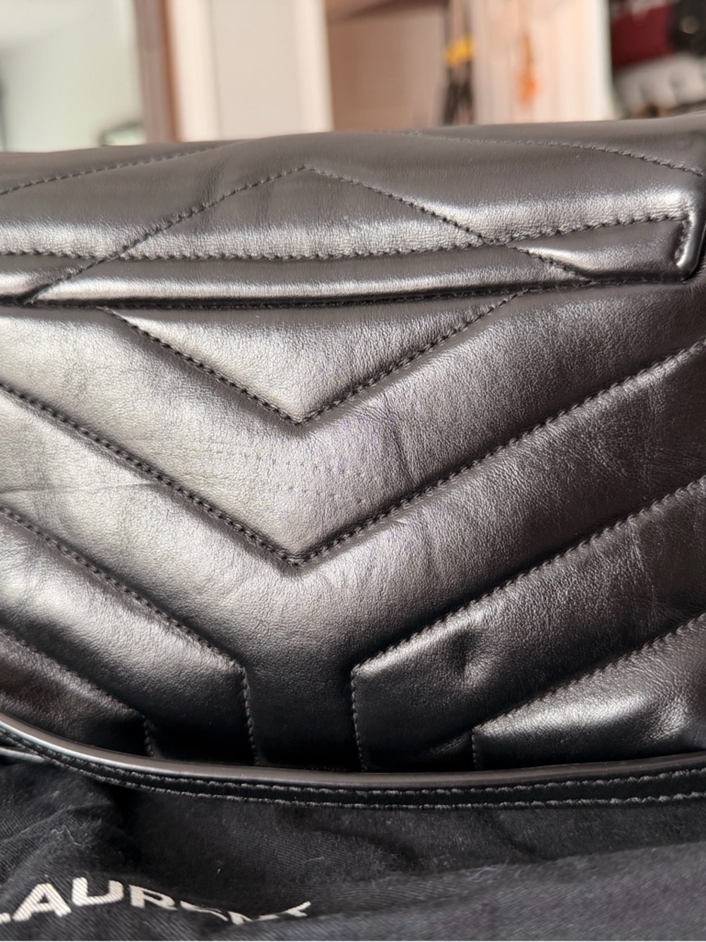 Saint Laurent Black Lambskin Loulou toy bag with Silver hardware - Picture 3 of 11